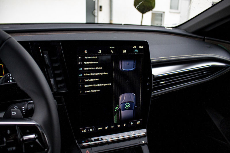 OpenR Link Multimediasystem Fahrassistenzsysteme